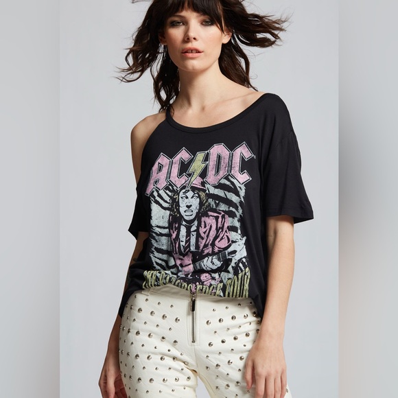 AC/DC The Razors Edge Tour Cold Shoulder Tee WMN T-Shirt NEW SIZES SM & MEDIUM - Picture 8 of 9